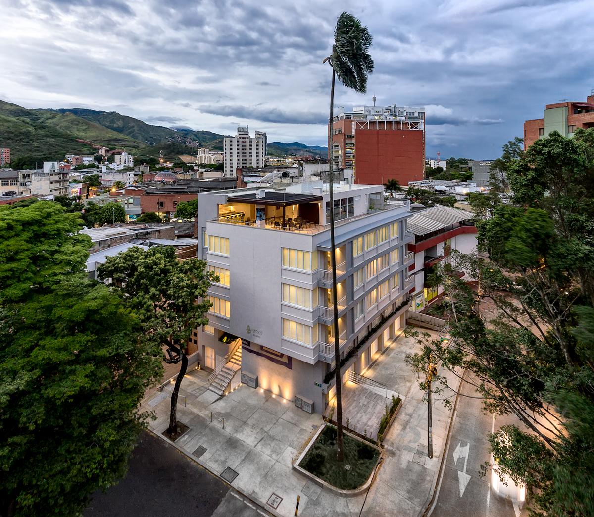Park V Hotel & Suites 卡利 外观 照片